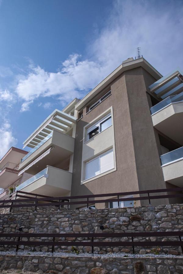 Dk Luxury Suite Néa Péramos Exterior foto